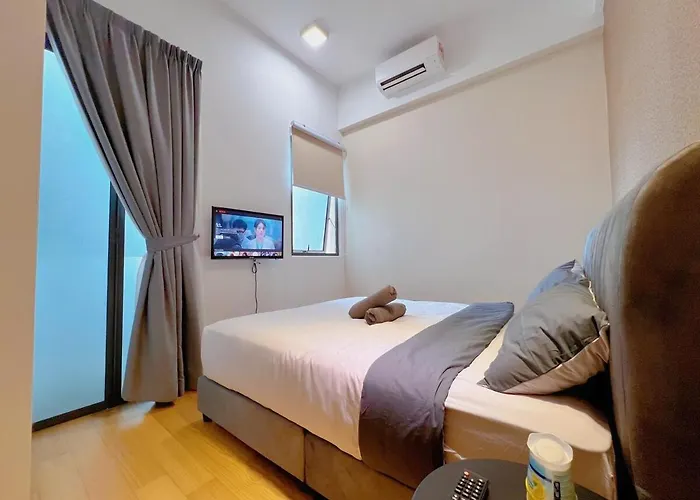 2Px Comfy Suite The Luxe By Infinitum, Quill City Mall & Monorail